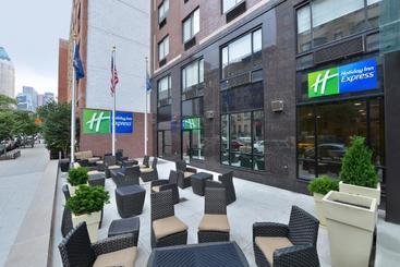 هتل Holiday Inn Express Manhattan Midtown West, An Ihg