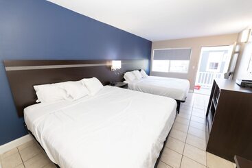 فندق على الطريق Seaside Sands Inn