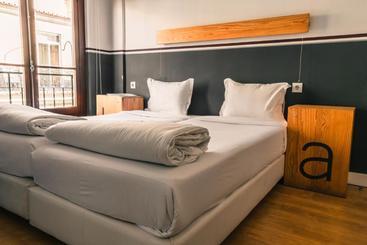 Hostel 4u