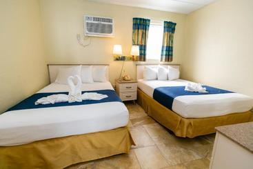 Gondolier Motel   Wildwood