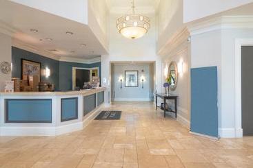 Oakwood At Ballston Place