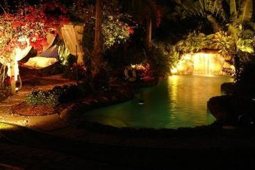 Ed Lugo Resort