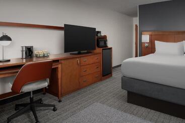 فندق Courtyard By Marriott Panama City