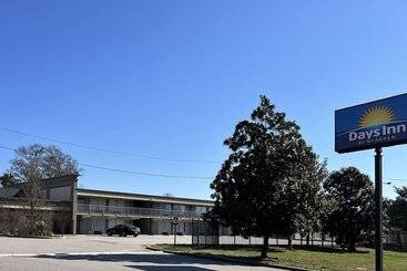 فندق على الطريق Days Inn By Wyndham Monroe Nc