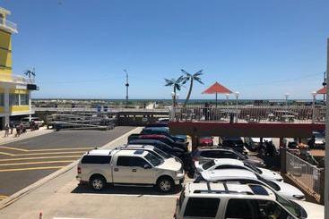 Sahara Motel