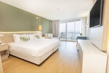 هتل Grand Sirenis San Andres