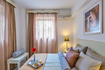 호텔 Agrimia Apartments