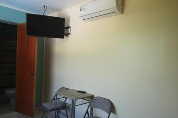 هتل Nido Del Halcón