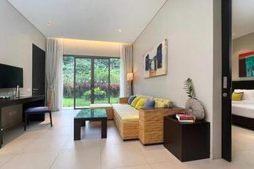هتل Thanyapura Sports & Health Resort