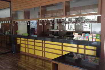 هتل Green Park Resort