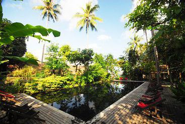 هتل The Sundays Sanctuary Resort & Spa