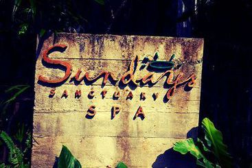 هتل The Sundays Sanctuary Resort & Spa