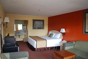 Duffys Motel   Calhoun