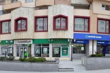 هتل Daily Plaza