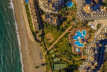 Estepona Hotel & Spa Resort
