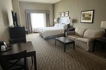فندق Holiday Inn Express & Suites Deming Mimbres Valley, An Ihg