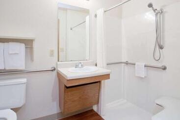 شقة Woodspring Suites College Station
