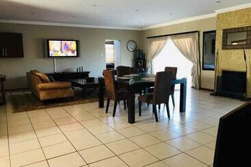 تختخواب و صبحانه Nimza K Guesthouse