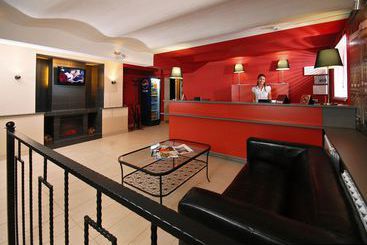 هتل Mark Inn