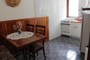 هتل روستایی Hostal Y Cabañas Don Juan