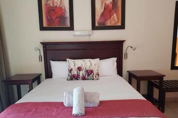 تختخواب و صبحانه Mzingeli Guesthouse