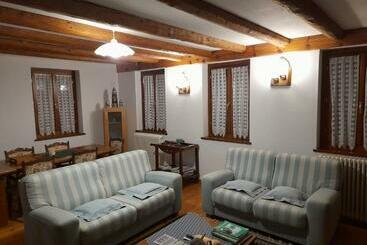 تختخواب و صبحانه Agriturismo Fare Bio