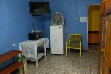 هتل Marruecos C.r