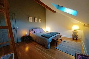 مبيت وإفطار La Grange De Lily