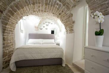 تختخواب و صبحانه Le Suites Al Torrione