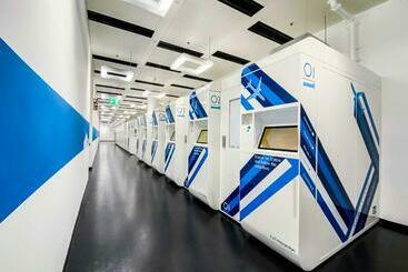 هتل کپسول Resting Pods   Zzzleepandgo Wien Airport