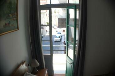 پانسیون Harrys Inn Guesthouse