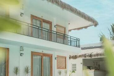Ultra Mint Dive Resort