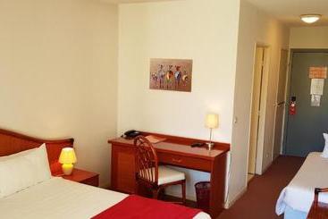 هتل Hôtel Le Galoubet
