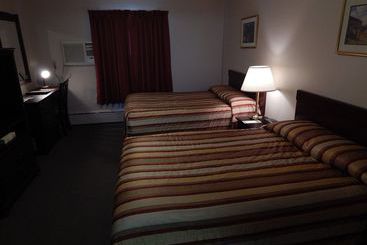 Slemon Park Hotel & Conference Centre