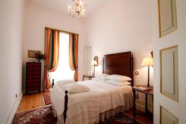 تختخواب و صبحانه Casa De Mogofores