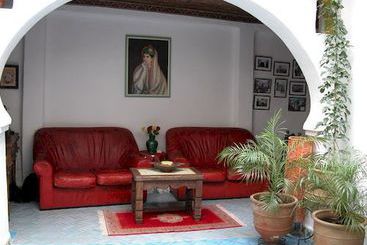 تختخواب و صبحانه Dar Meziana