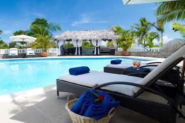 هتل Golden Cove Resort