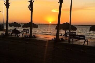 هتل Hacienda De Nomadas   Hostel