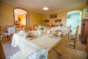 Bed and Breakfast Haidi House