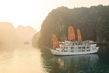 هتل Aphrodite Cruises
