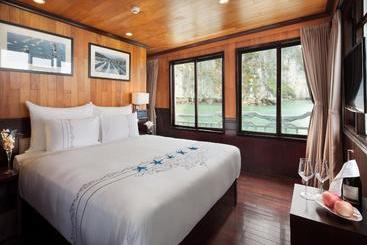 هتل Aphrodite Cruises