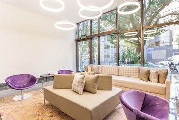 هتل Esuites Sion  Savassi