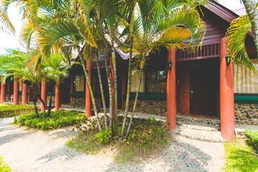 هتل Silamanee Resort & Spa