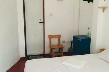 هاستل Bohemian Beach Weligama