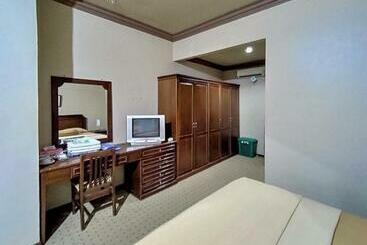 هتل Indiana Syariah Mitra Reddoorz