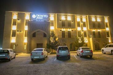 هتل Dunyo Palace