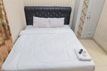 בית מלון כפרי Icha Homestay Near Terminal Purabaya Madiun