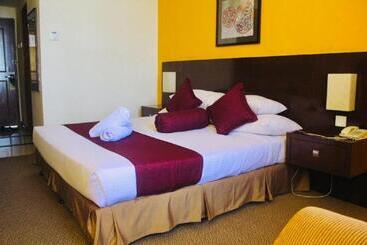 فندق The Grand Puteri