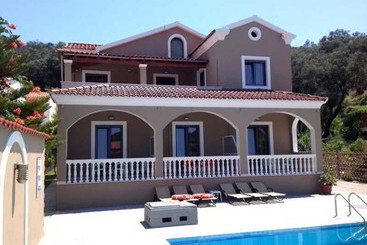 هتل Maria Apartments