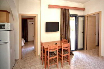 هتل Maria Apartments